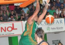 Estudiantes sigue con su fortaleza en casa