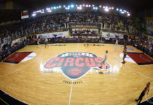 Los candidatos van por el Super 4 Circus