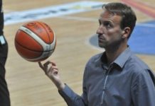 «Hay que mostrar más carácter»