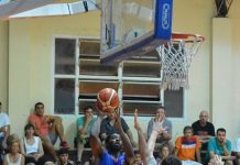 Dos victorias locales