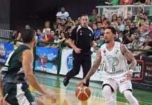 Sims lo definió y Atenas festejó en el Etchart