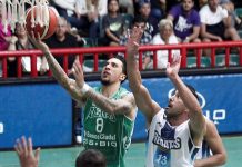 Regatas festejó en Córdoba contra Atenaslo