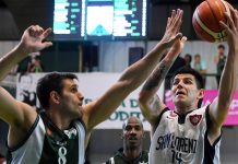 Con Deck brillante, el Ciclón venció a Ferro