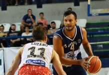 Cuatro locales y un visitante