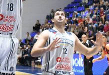 «En casa somos otro equipo»