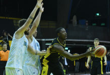 Hispano festejó en Nuñez ante Obras