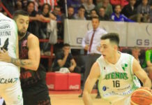 Con un Baralle endemoniado, Atenas festejó en el clásico cordobés