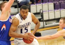 Hurtt llega a Racing por Parra