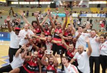 Flamengo campeón del S8 con Balbi como figura