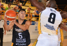 Ajustada victoria de Libertad frente a Comunicaciones