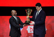 No dejen de aplaudir