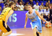 Regatas volvió al triunfo frente a Libertad