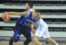 Peñarol dio un paso adelante al vencer a La Unión