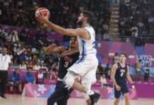 Argentina aplastó a EEUU y va por el oro