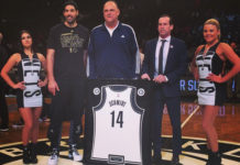 Óscar Schmidt en Orígenes, con Sergio Kanevsky