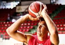 Scola fue presentado oficialmente en el Varese