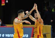 Carlos Delfino la rompió en la victoria del Pesaro contra el Varese