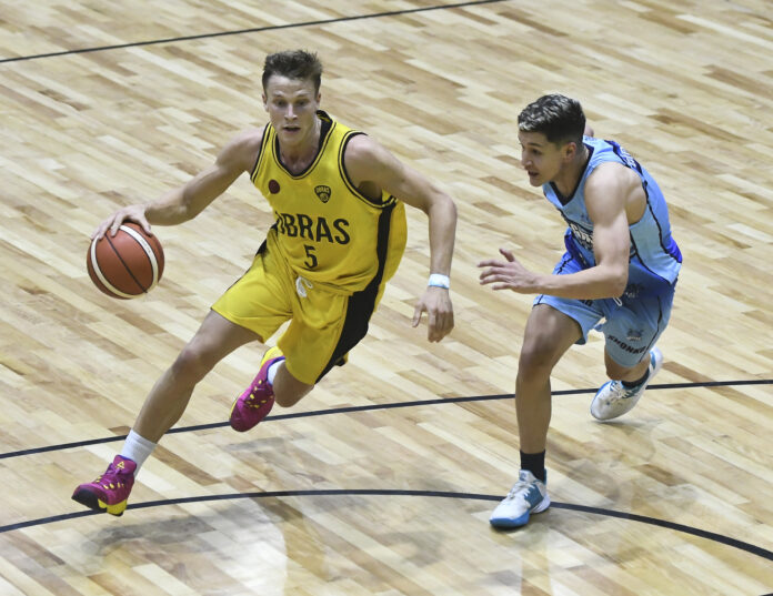 La Liga 2020_2021 - Regatas vs Obras Basket