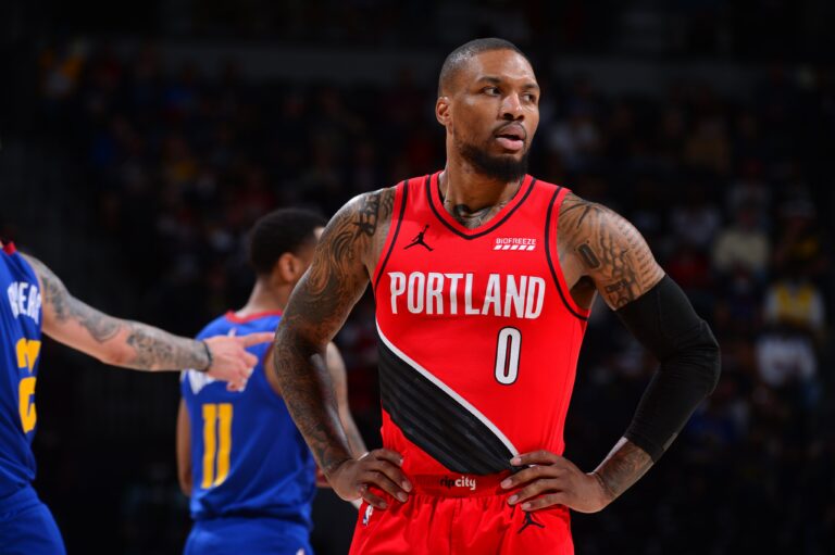 10 días fuera para Lillard