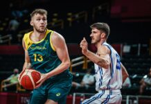Australia derrotó a Italia y lidera el Grupo B