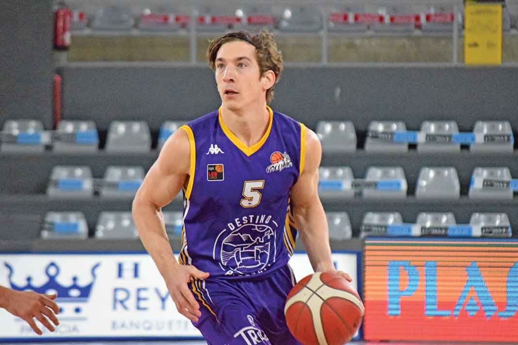 Nicolás Richotti: «La Liga de Islandia es una competencia en desarrollo»