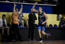 Peñarol cerró la primera fase con una paliza ante Hispano