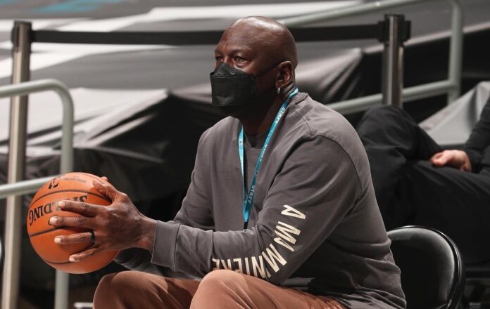 MJ