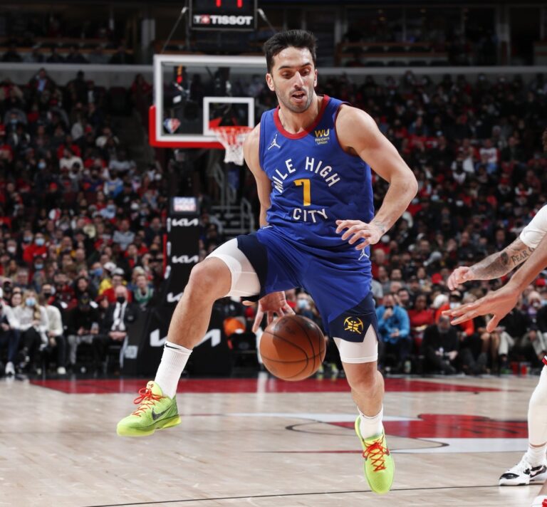 Un irregular Denver no pudo con los Bulls