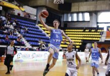 Argentina lo dio vuelta en el cierre y derrotó a Ecuador