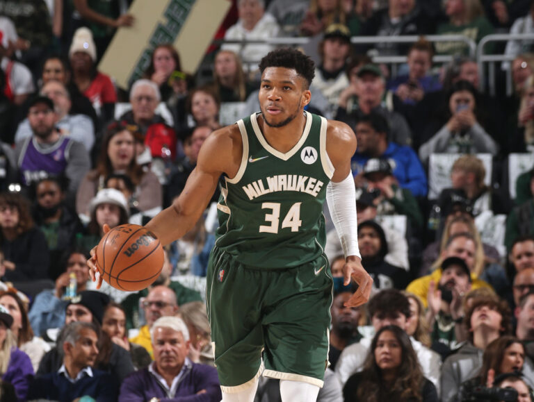 Milwaukee eliminó a los Bulls y está en semis del Este