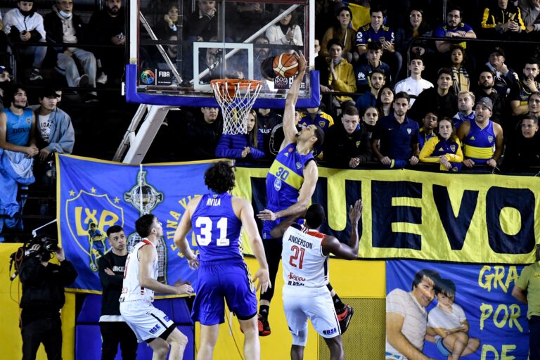 Sufrido triunfo de Boca para continuar con vida