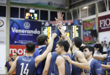 Independiente de Oliva se adelantó en la final