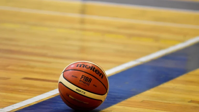 El Mercado en 3×3 Radio no para