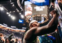 Sylvia Fowles colgó las zapatillas