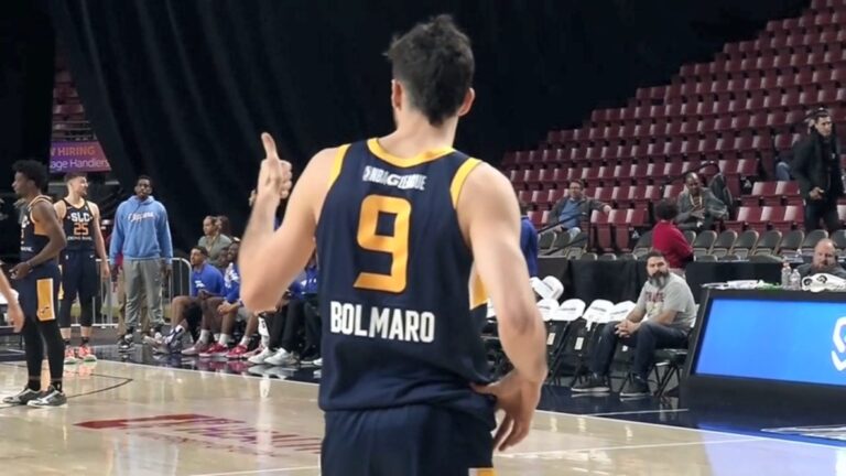 8 puntos de Bolmaro en la noche de G League