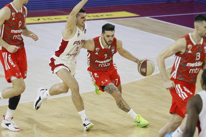 Facundo Campazzo se destacó en el juego del Estrella Roja.