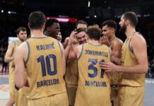 El Barça se mantiene en la lucha en Euroliga