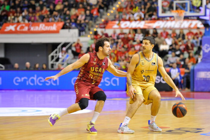 Laprovittola | Barcelona Murcia Nicolás Laprovittola terminó con 15 puntos en Barcelona