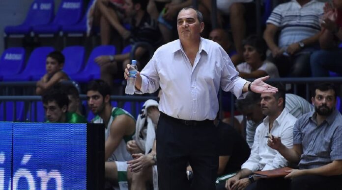 Álvaro Castiñeira es el nuevo técnico de Atenas de Córdoba