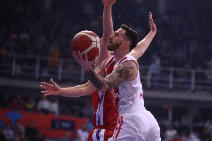 Vildoza y Campazzo lideraron al Estrella Roja.