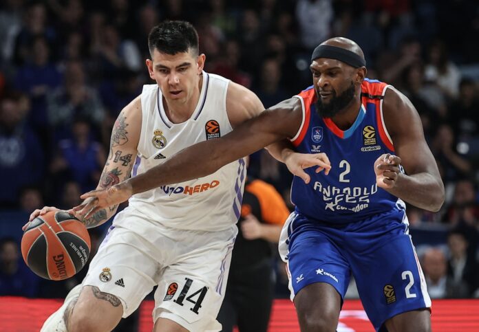 El Anadolu Efes derrotó al Real Madrid en la Euroleague