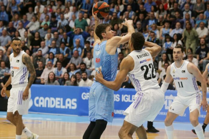 Breogán le ganó al Real Madrid