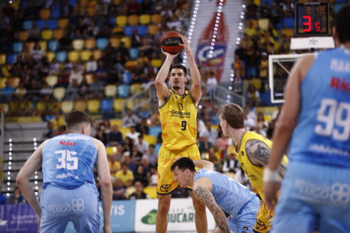 Brussino estuvo al tope de los argentinos en ACB.
