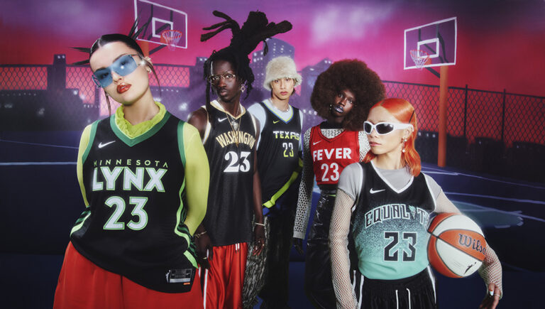 La WNBA y Nike lanzaron cinco nuevos uniformes para la Temporada 2023