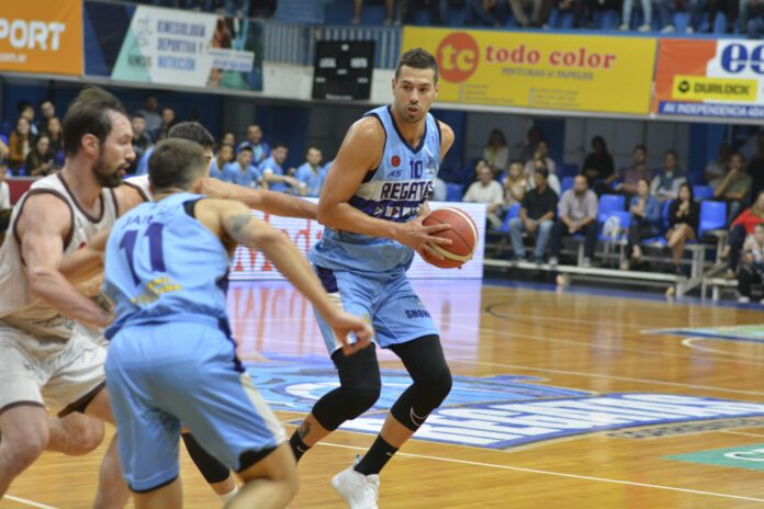 Regatas lo destrabo en el suple y derroto a Platense.