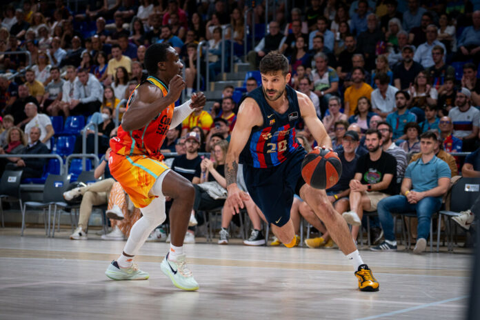 Barcelona le ganó a Valencia Barcelona le ganó a Valencia
