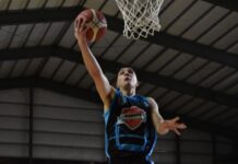 Zárate Básket ganó en casa y se puso match point Zarate se puso match point