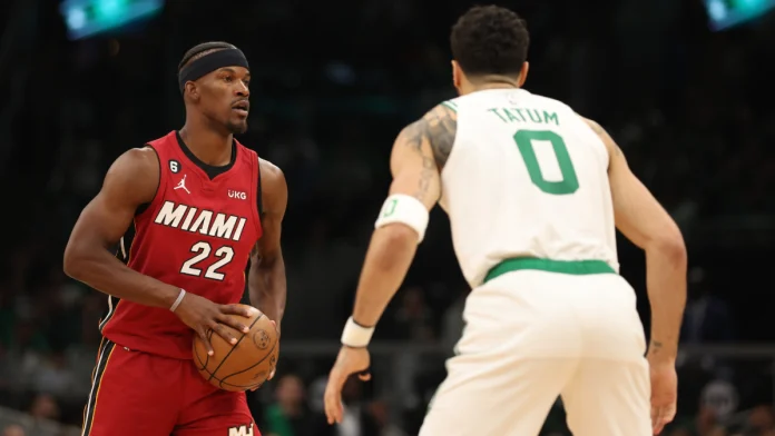 Miami Heat 2 a 0 Miami Heat 2 a 0