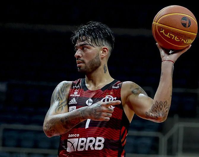 Olímpico de La Banda es nuevo jugador de Olímpico Olímpico de La Banda es nuevo jugador de Olímpico
