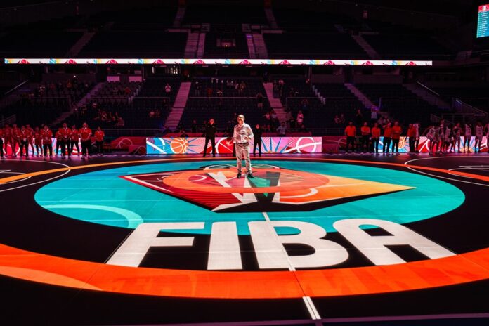 El novedoso piso LED de FIBA El novedoso piso LED de FIBA